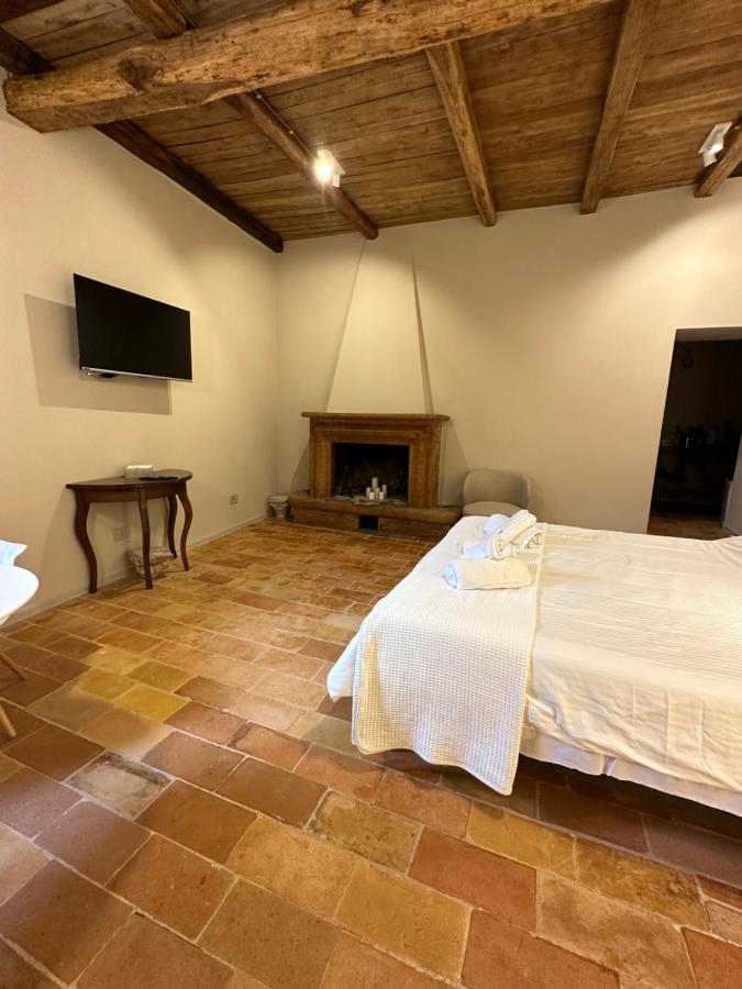קאמפלו סול קליטונו Relais Borgo Lizori Country House מראה חיצוני תמונה