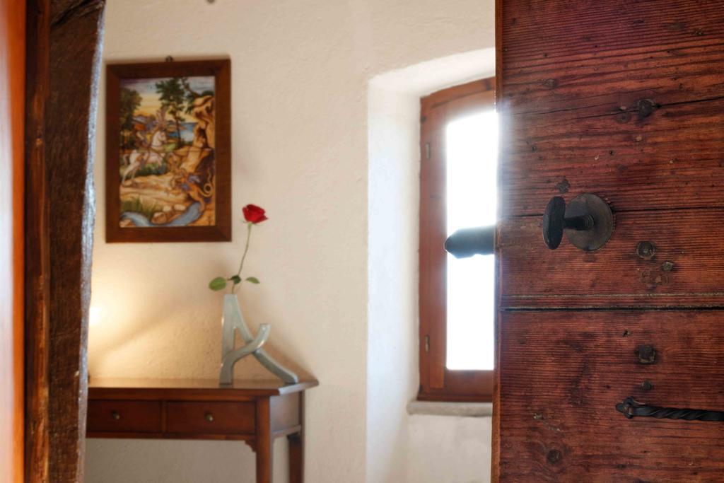 קאמפלו סול קליטונו Relais Borgo Lizori Country House מראה חיצוני תמונה