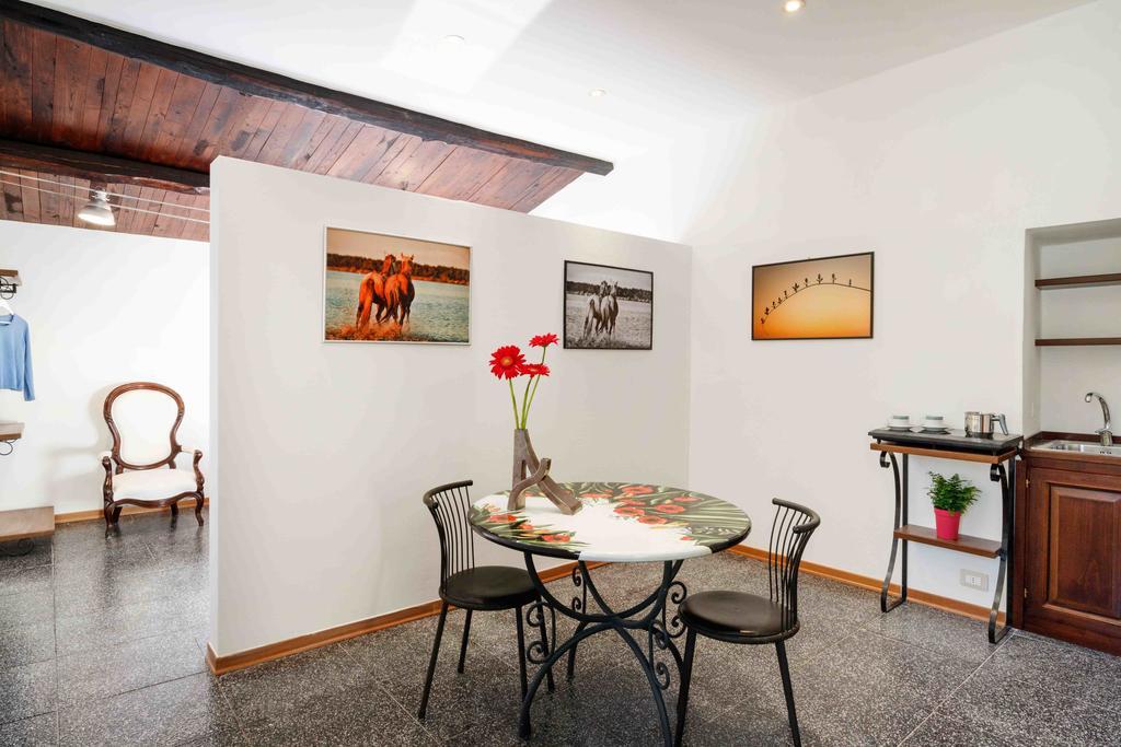 קאמפלו סול קליטונו Relais Borgo Lizori Country House מראה חיצוני תמונה