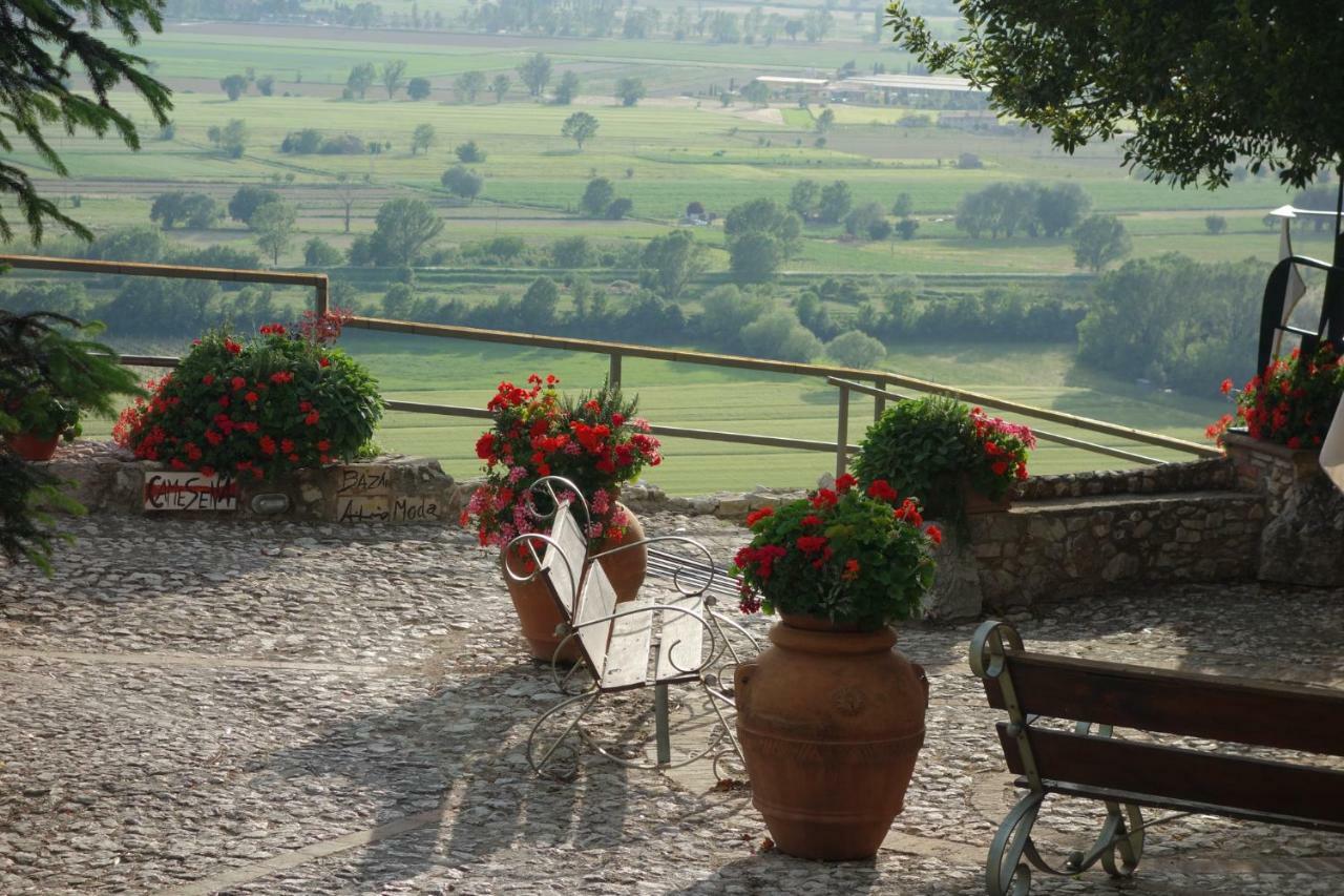 קאמפלו סול קליטונו Relais Borgo Lizori Country House מראה חיצוני תמונה